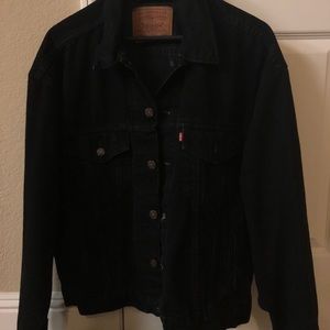 levi's black denim jacket